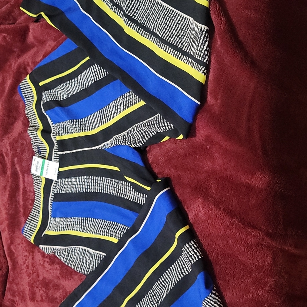 Pants - Picture 4 of 8